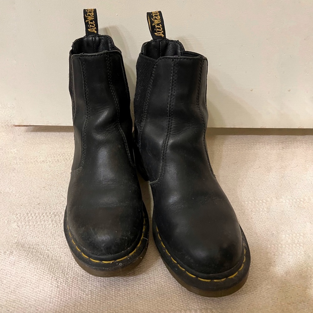 Dr Martens Cadence Chelsea Boot Heeled